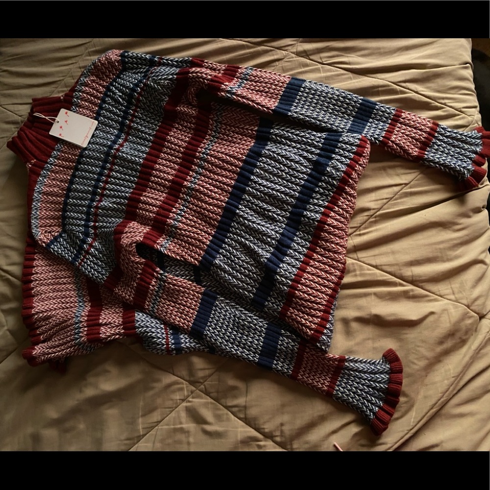 Brand new, never worn sweater dress. Size s/m